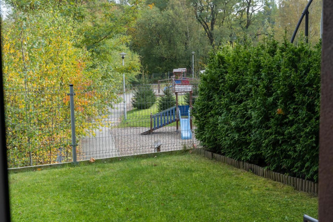 Two Garden Apartment, Apartament Z Dwoma Tarasami I Ogrodkami Polanica-Zdrój Exterior foto